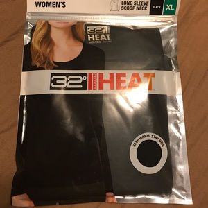 Hanes Long Sleeve Scoopneck Black XL soft shirt